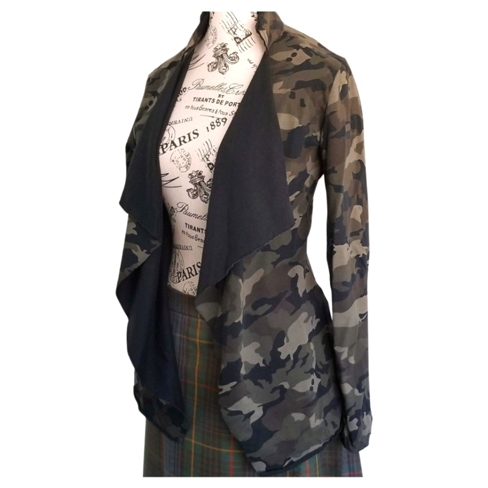 🇮🇹 Skandale Camo Drape Open Cardigan – Made in Italy